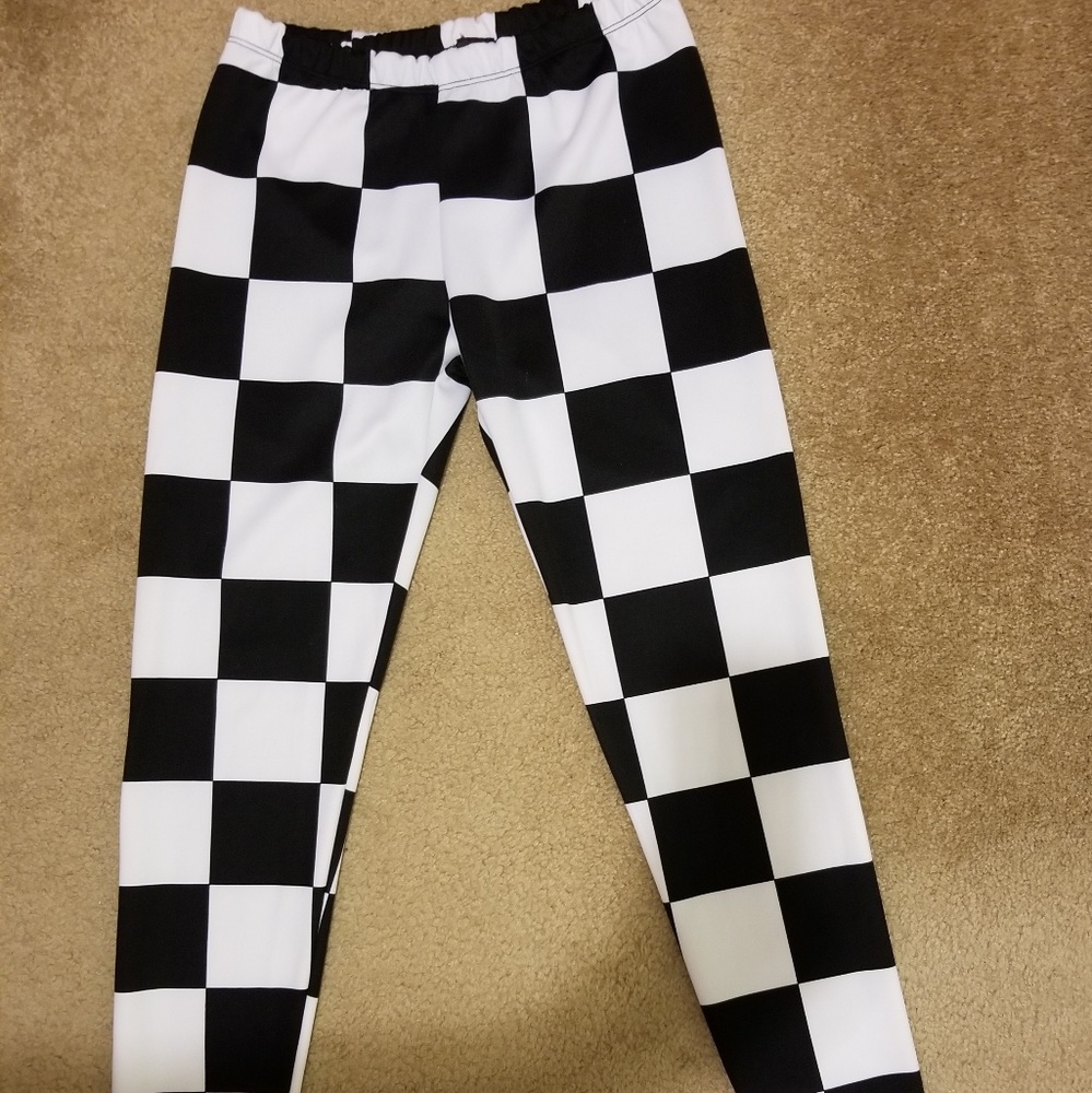 2b Bebe Checkered Leggings